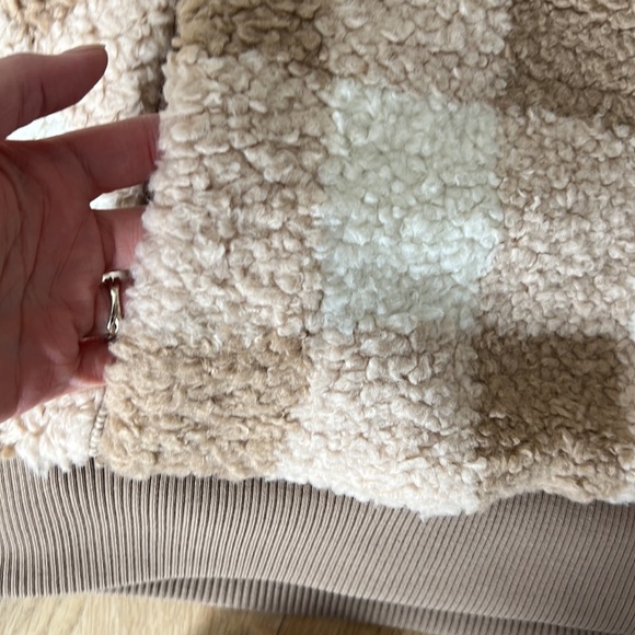 Lou & Grey New Sherpa Jacket $148 - Picture 3 of 9